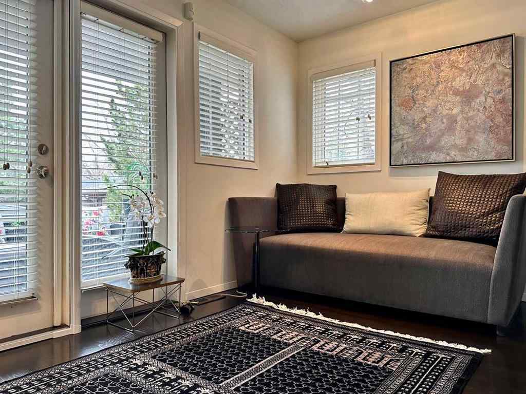 MLS® A2255087 - 1903 29 Avenue SW in South Calgary Calgary, Residential