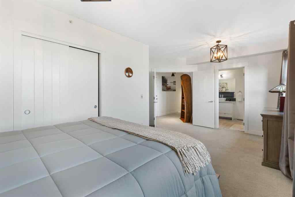 MLS® A2255088 - Unit #227 15 Aspenmont Heights SW in Aspen Woods Calgary, Residential