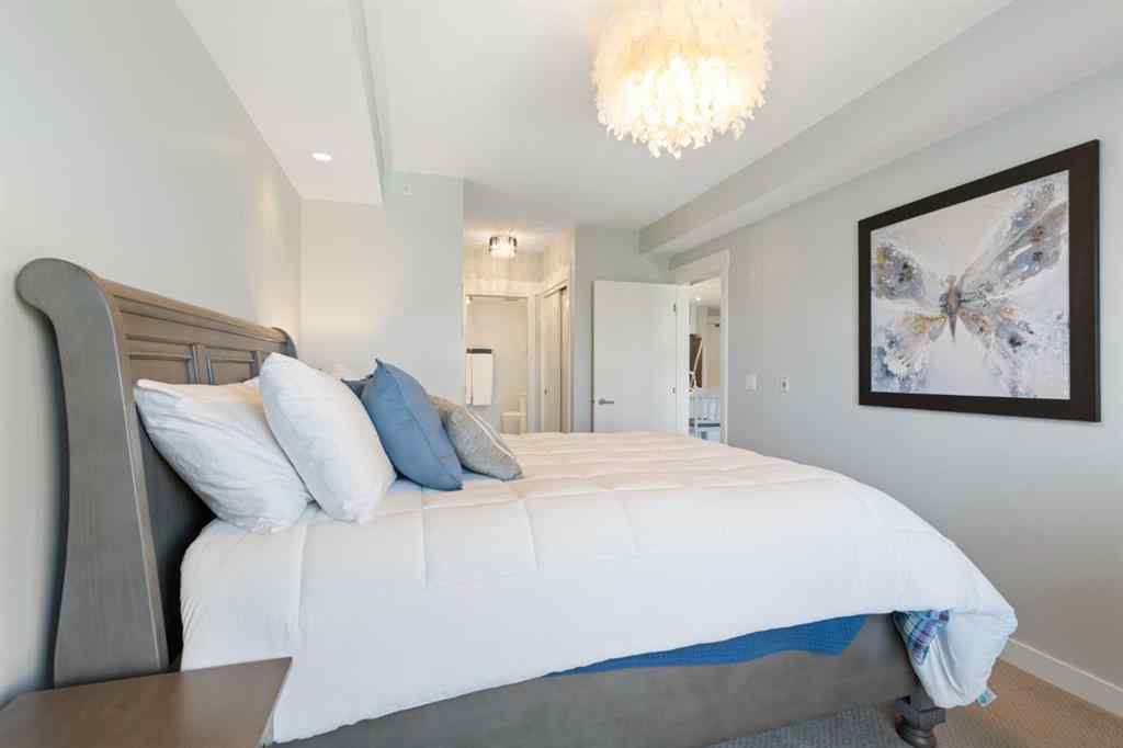 MLS® A2255088 - Unit #227 15 Aspenmont Heights SW in Aspen Woods Calgary, Residential