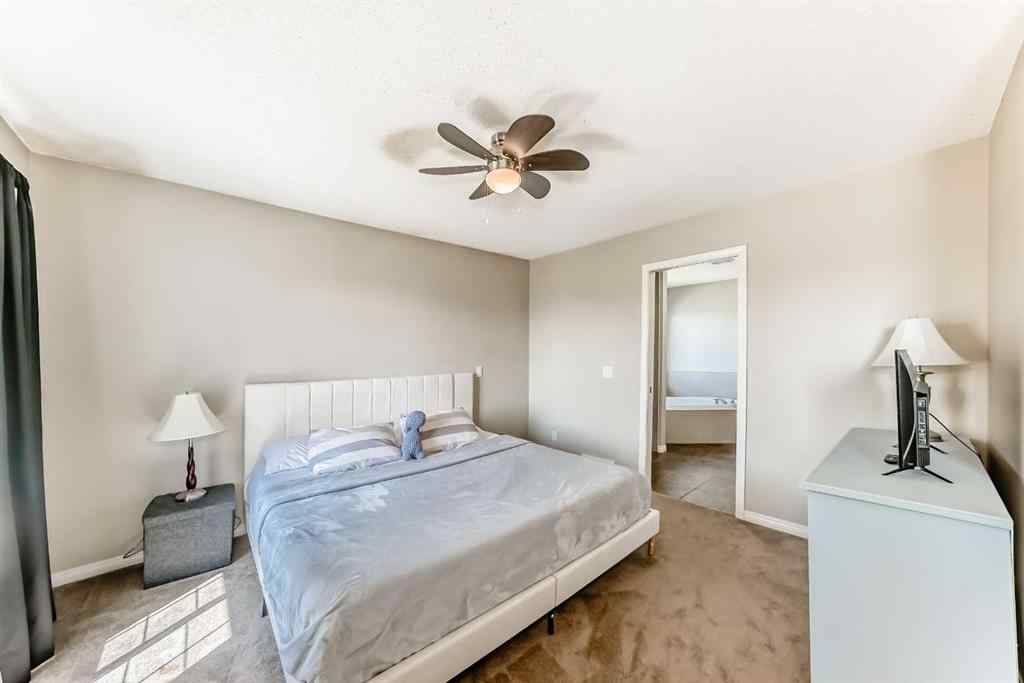 MLS® A2255090 - 325 West Lakeview Drive  in West Creek Chestermere, Residential