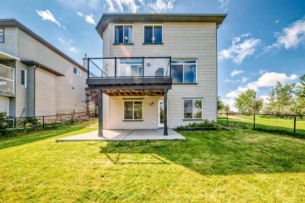 MLS® A2255090 - 325 West Lakeview Drive  in West Creek Chestermere, Residential