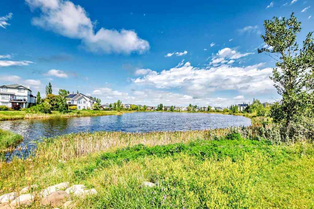 MLS® A2255090 - 325 West Lakeview Drive  in West Creek Chestermere, Residential