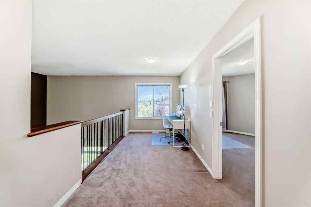 MLS® A2255090 - 325 West Lakeview Drive  in West Creek Chestermere, Residential