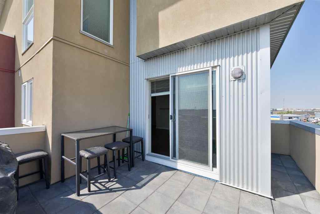MLS® A2255091 - Unit #2432 604 East Lake Boulevard NE in East Lake Industrial Airdrie, Residential