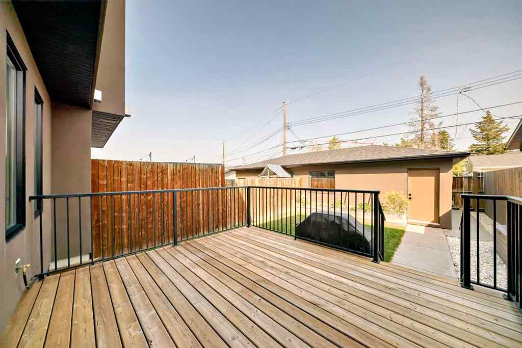 MLS® A2255093 - 2808 39 Street SW in Glenbrook Calgary, Residential