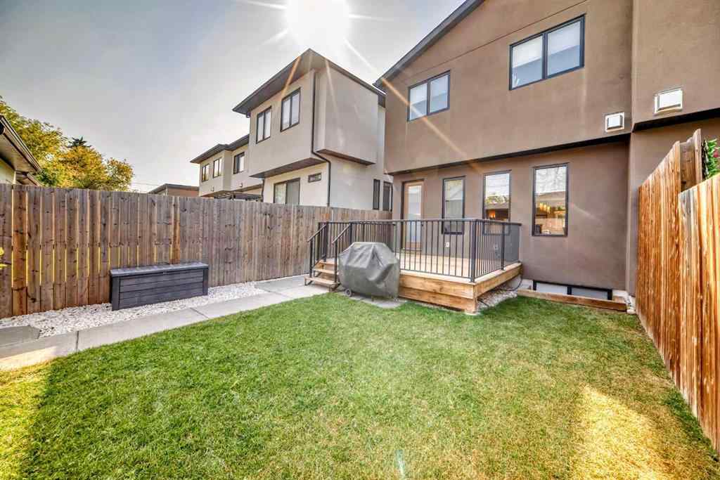 MLS® A2255093 - 2808 39 Street SW in Glenbrook Calgary, Residential