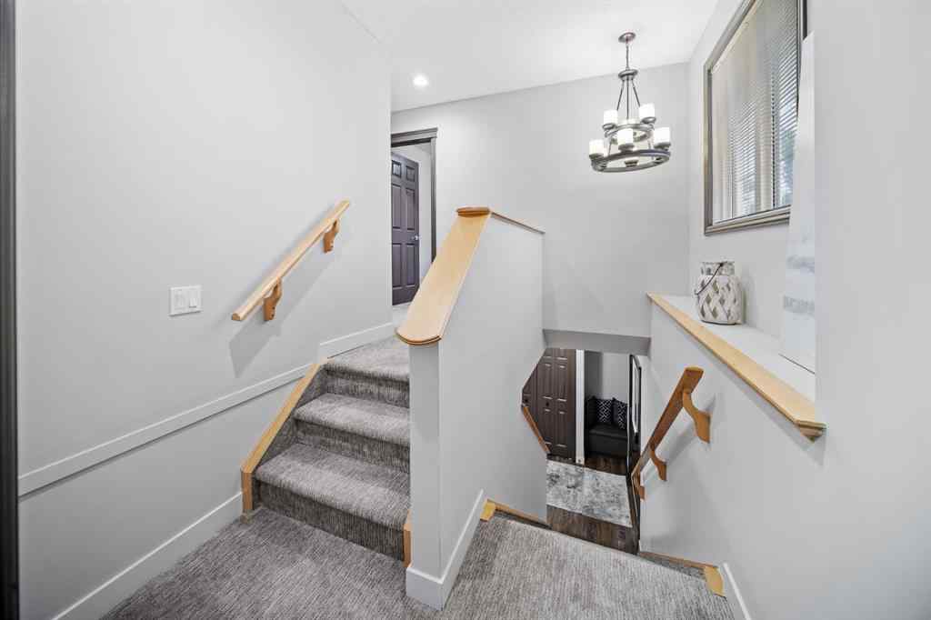 MLS® A2255094 - 47 Sunset Circle  in Sunset Ridge Cochrane, Residential