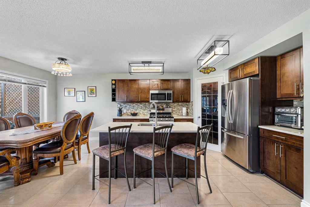 MLS® A2255096 - 113 Citadel Ridge Green NW in Citadel Calgary, Residential