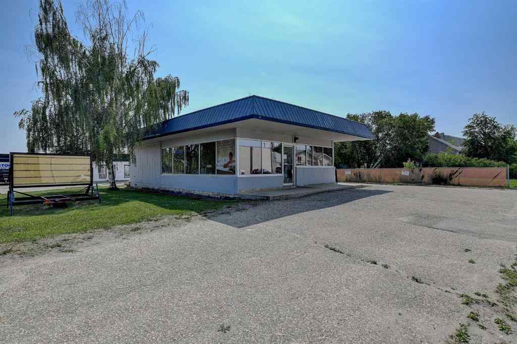 MLS® A2255100 - 10001 104 Avenue  in Avondale Grande Prairie, Commercial