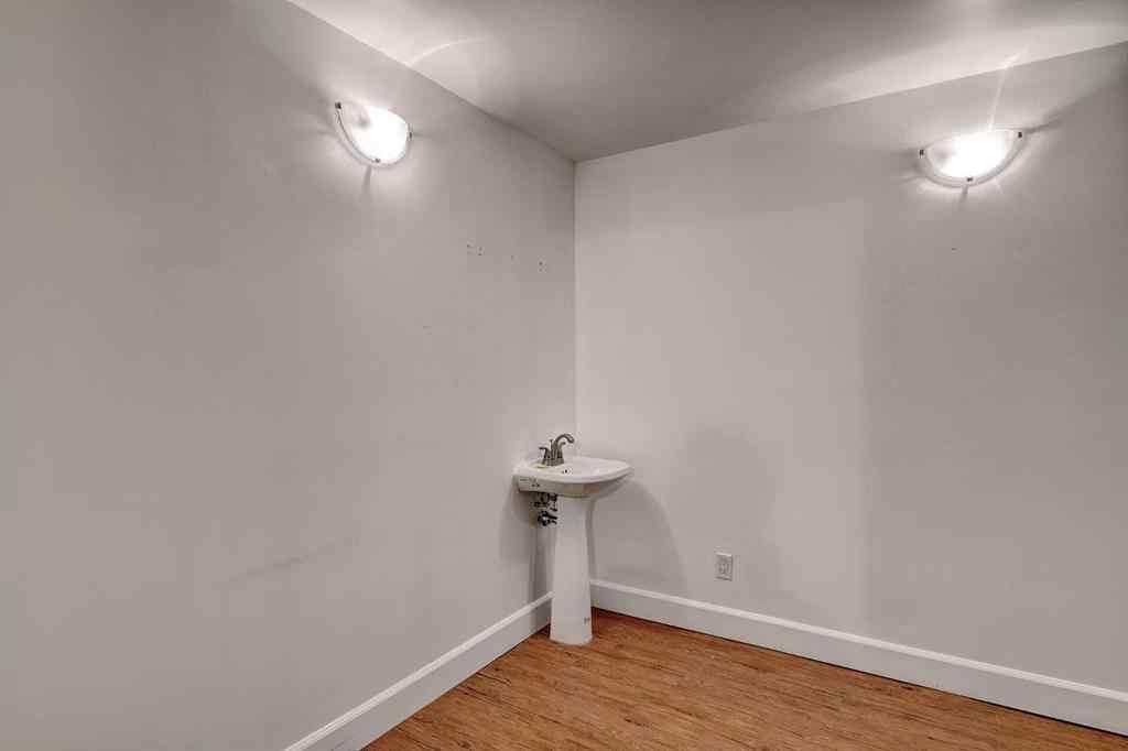 MLS® A2255100 - 10001 104 Avenue  in Avondale Grande Prairie, Commercial