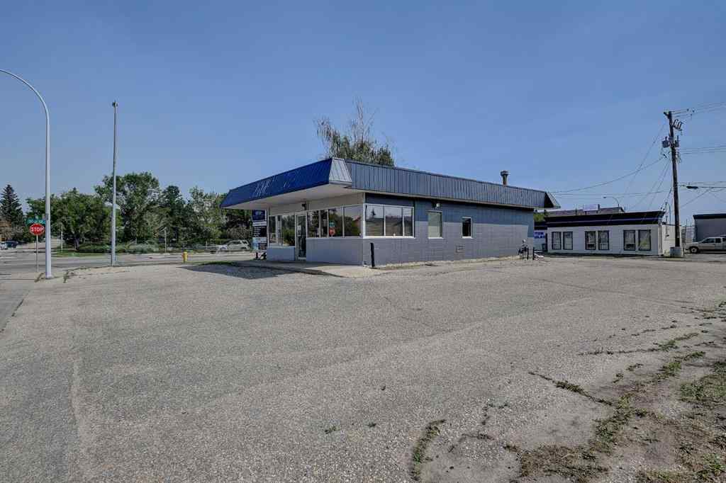 MLS® A2255101 - 10001 - 10009 104 Avenue  in Avondale Grande Prairie, Commercial