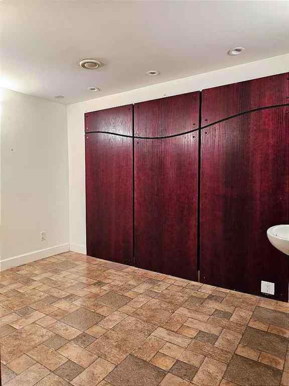 MLS® A2255101 - 10001 - 10009 104 Avenue  in Avondale Grande Prairie, Commercial