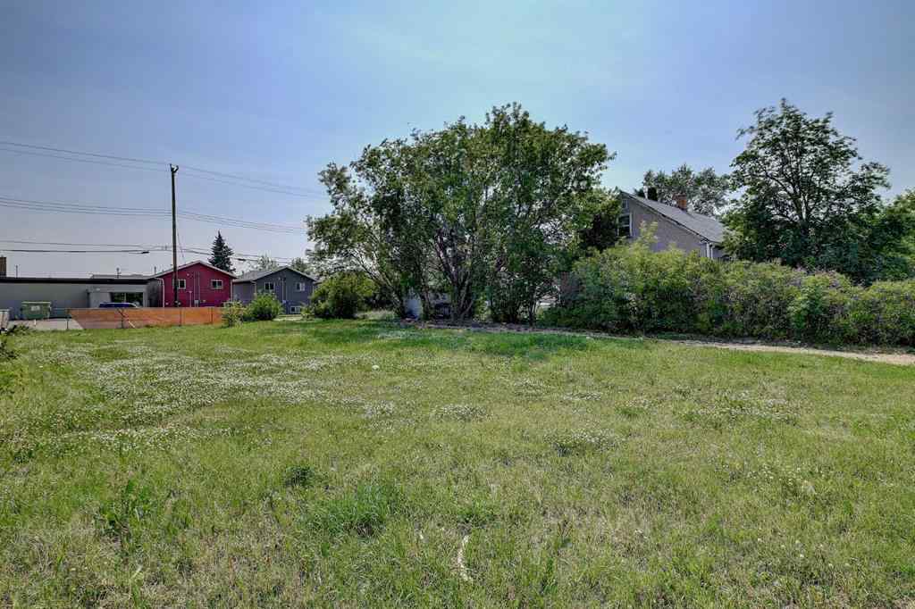 MLS® A2255101 - 10001 - 10009 104 Avenue  in Avondale Grande Prairie, Commercial