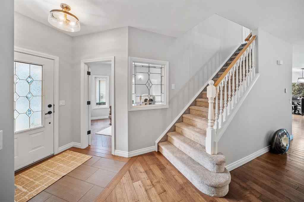 MLS® A2255104 - 187 Gleneagles View  in GlenEagles Cochrane, Residential