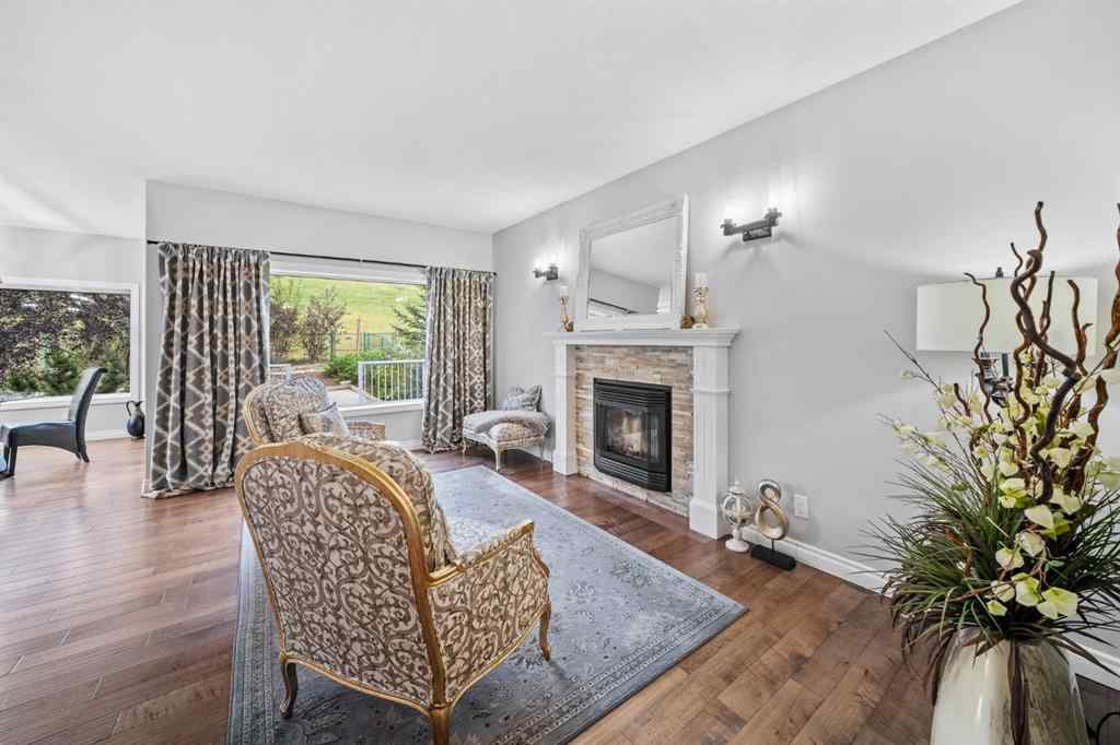 MLS® A2255104 - 187 Gleneagles View  in GlenEagles Cochrane, Residential