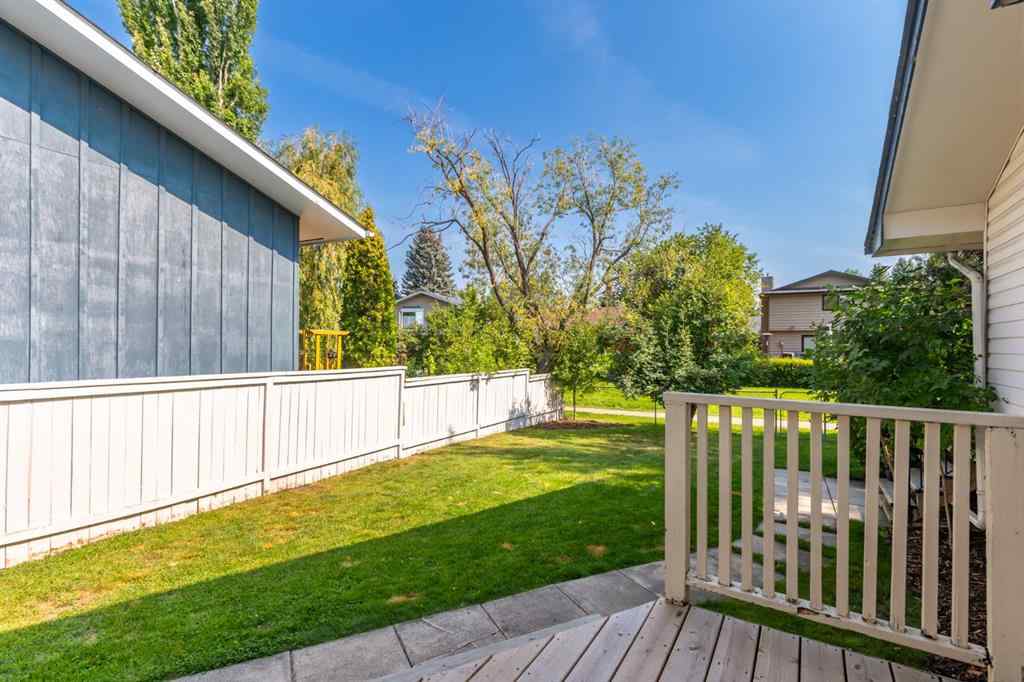 MLS® A2255105 - 124 Midpark Drive SE in Midnapore Calgary, Residential