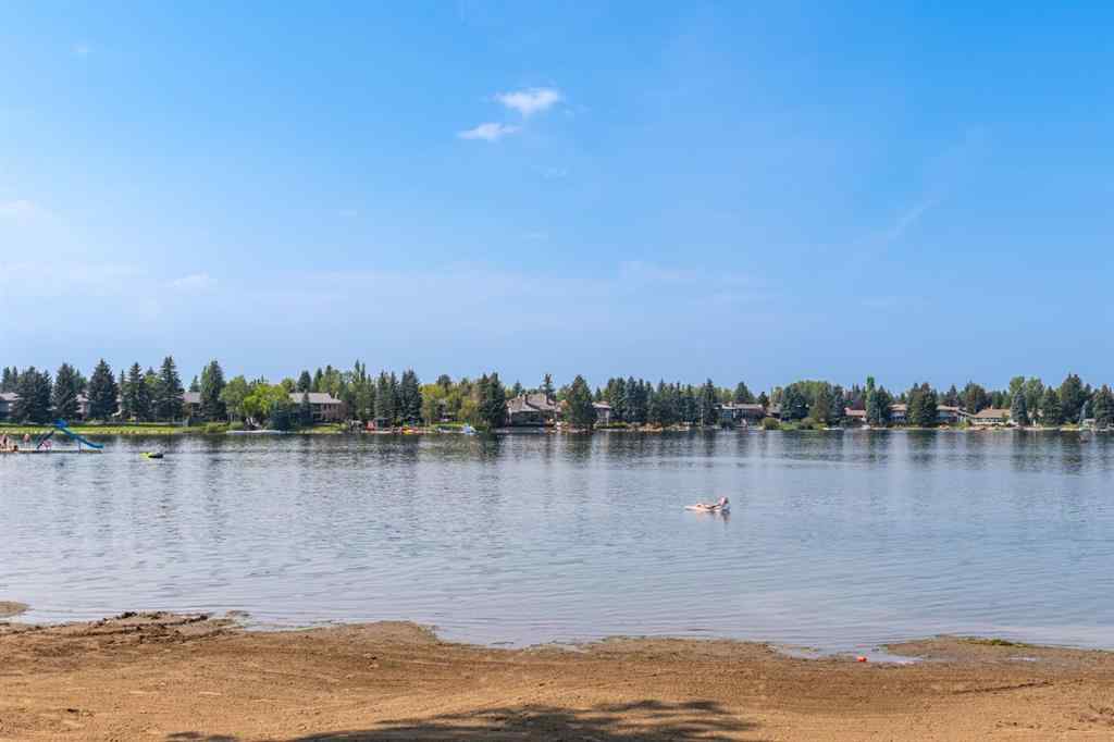 MLS® A2255105 - 124 Midpark Drive SE in Midnapore Calgary, Residential