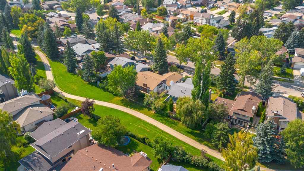 MLS® A2255105 - 124 Midpark Drive SE in Midnapore Calgary, Residential
