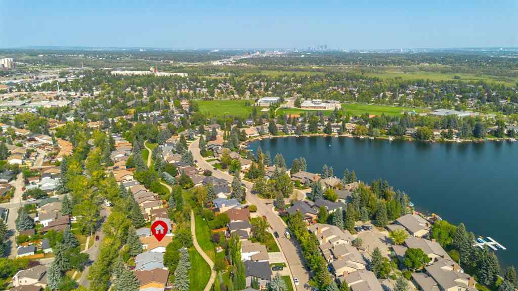 MLS® A2255105 - 124 Midpark Drive SE in Midnapore Calgary, Residential