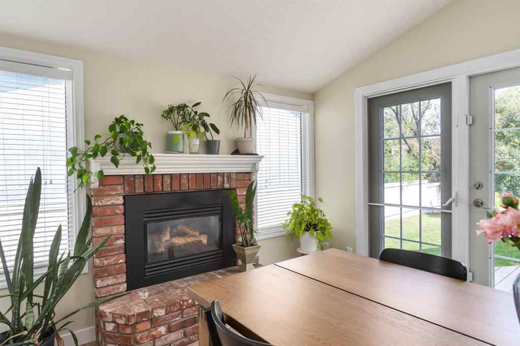 MLS® A2255105 - 124 Midpark Drive SE in Midnapore Calgary, Residential