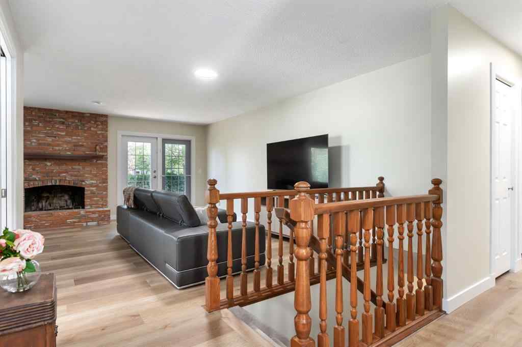MLS® A2255105 - 124 Midpark Drive SE in Midnapore Calgary, Residential