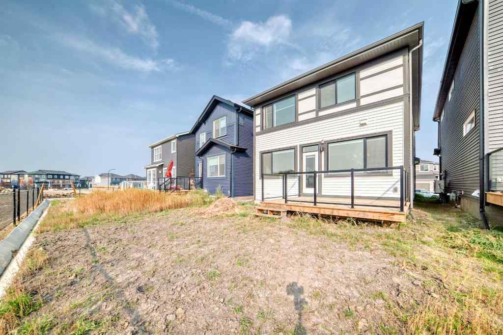 MLS® A2255106 - 103 Creekstone Park SW in Pine Creek Calgary, Residential