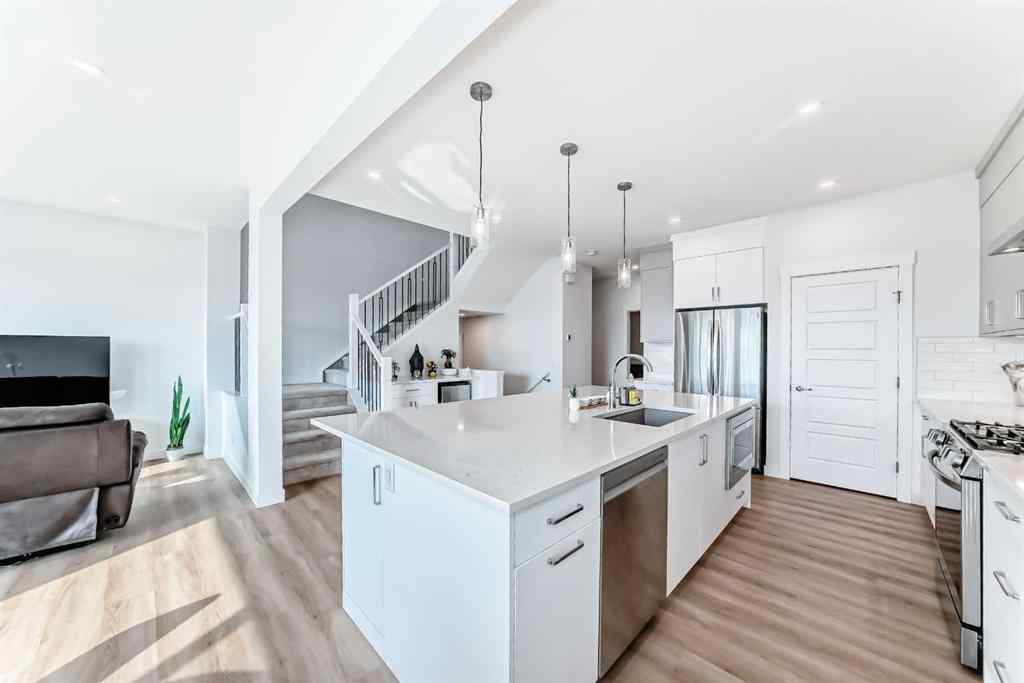 MLS® A2255106 - 103 Creekstone Park SW in Pine Creek Calgary, Residential