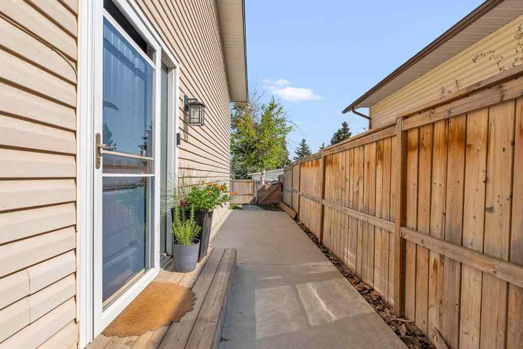 MLS® A2255110 - 70 Ranch Glen Drive NW in Ranchlands Calgary, Residential