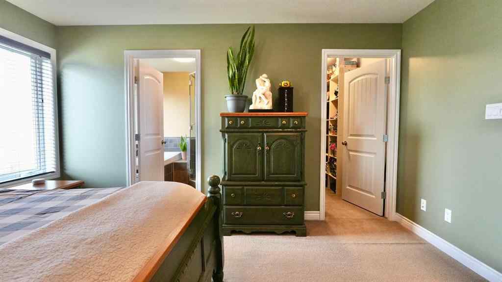 MLS® A2255114 - 10214 82 Street  in Saddleback Ridge Peace River, Residential