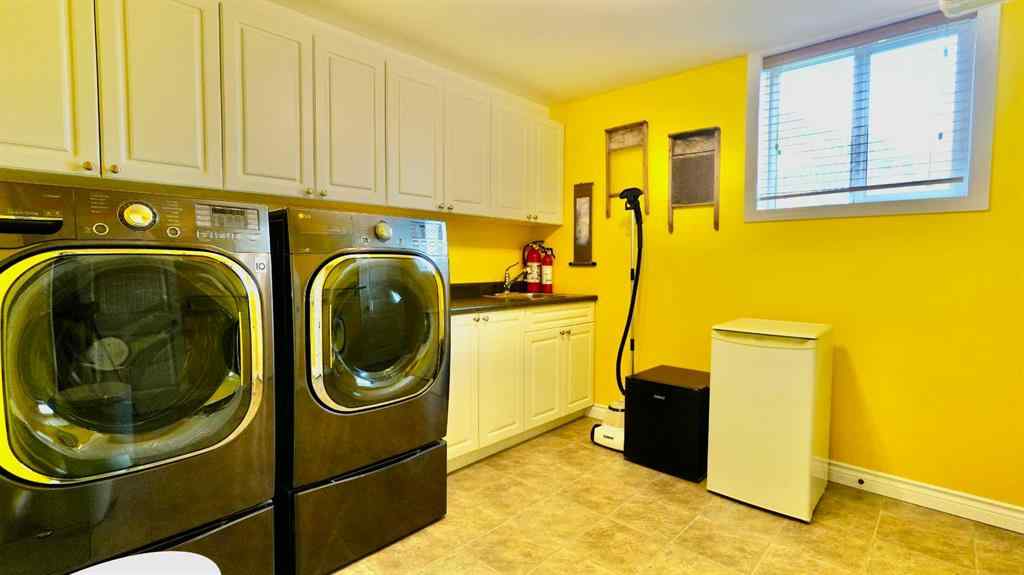 MLS® A2255114 - 10214 82 Street  in Saddleback Ridge Peace River, Residential