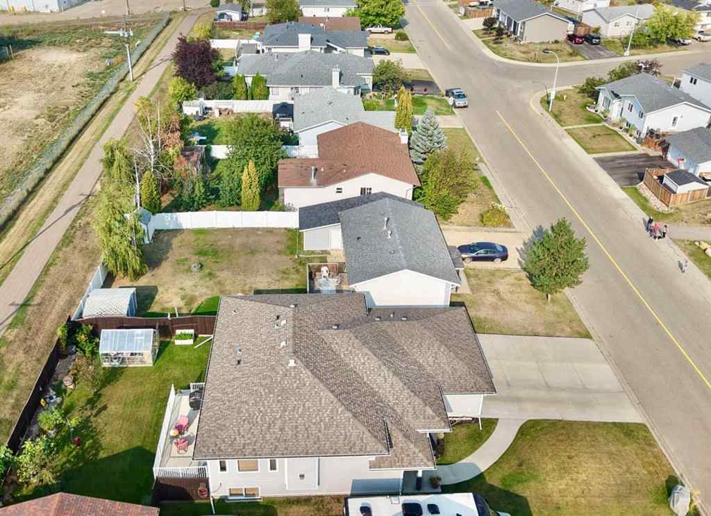 MLS® A2255114 - 10214 82 Street  in Saddleback Ridge Peace River, Residential