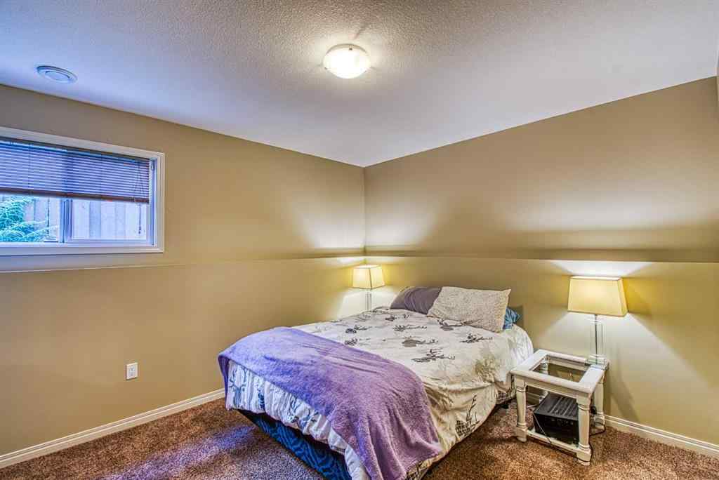 MLS® A2255117 - 10942 O'Brien Lake Crescent   in O\'Brien Lake Grande Prairie, Residential