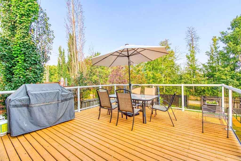 MLS® A2255117 - 10942 O'Brien Lake Crescent   in O\'Brien Lake Grande Prairie, Residential