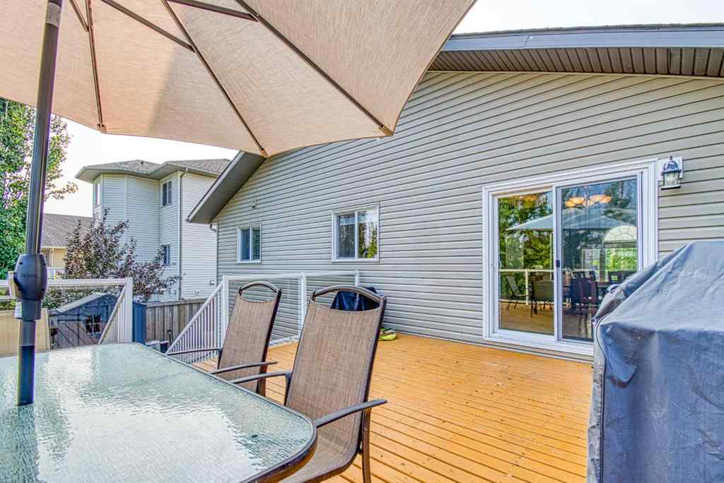 MLS® A2255117 - 10942 O'Brien Lake Crescent   in O\'Brien Lake Grande Prairie, Residential