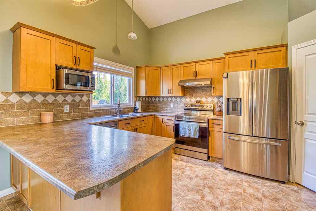 MLS® A2255117 - 10942 O'Brien Lake Crescent   in O\'Brien Lake Grande Prairie, Residential
