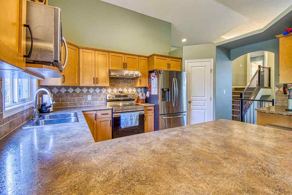 MLS® A2255117 - 10942 O'Brien Lake Crescent   in O\'Brien Lake Grande Prairie, Residential