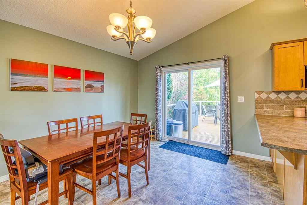 MLS® A2255117 - 10942 O'Brien Lake Crescent   in O\'Brien Lake Grande Prairie, Residential