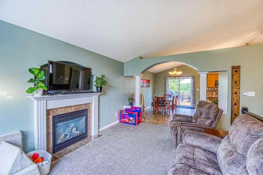 MLS® A2255117 - 10942 O'Brien Lake Crescent   in O\'Brien Lake Grande Prairie, Residential