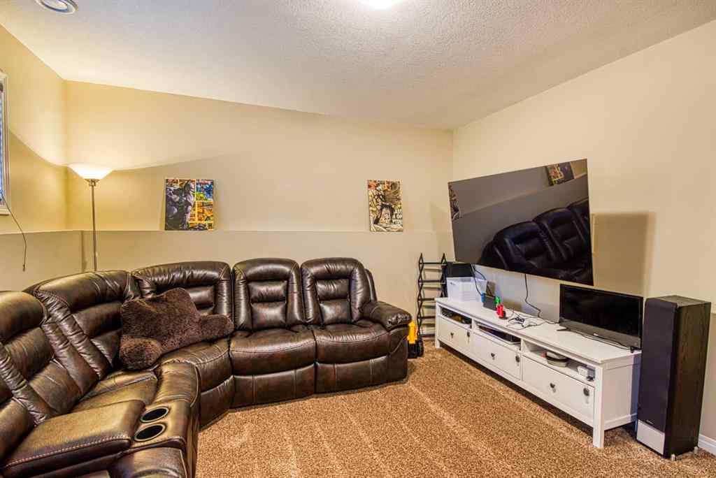 MLS® A2255117 - 10942 O'Brien Lake Crescent   in O\'Brien Lake Grande Prairie, Residential