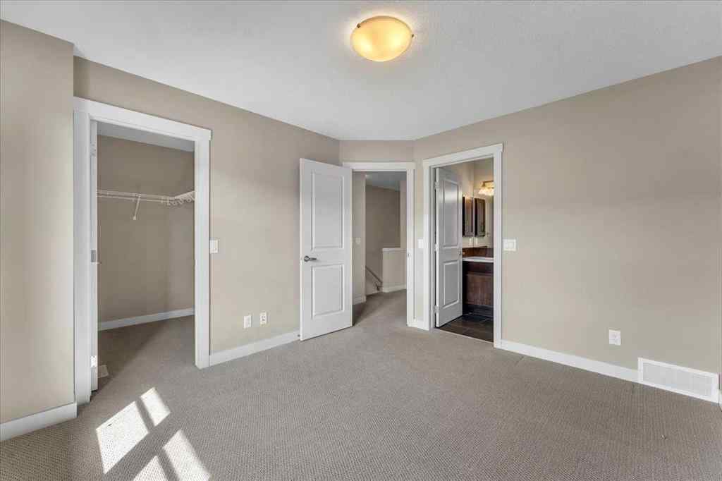 MLS® A2255119 - 25 Aspen Hills Green SW in Aspen Woods Calgary, Residential
