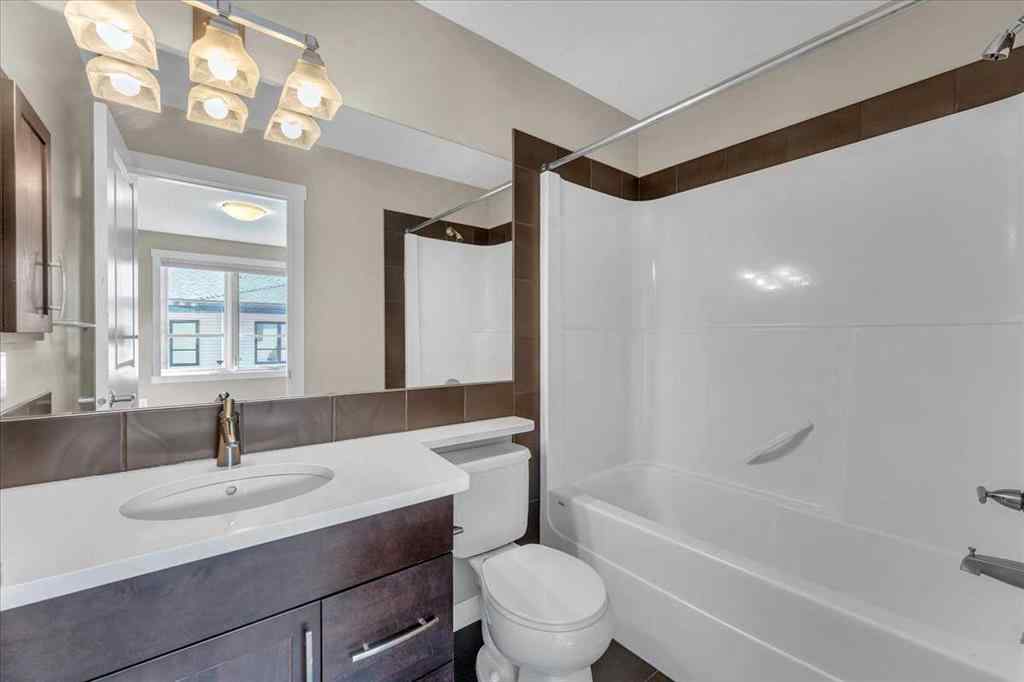 MLS® A2255119 - 25 Aspen Hills Green SW in Aspen Woods Calgary, Residential