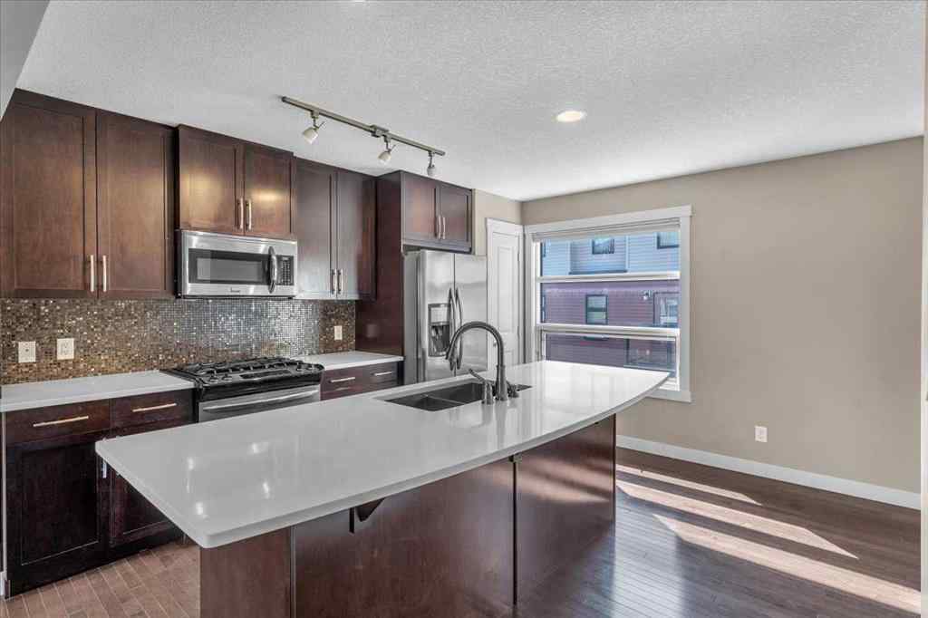 MLS® A2255119 - 25 Aspen Hills Green SW in Aspen Woods Calgary, Residential