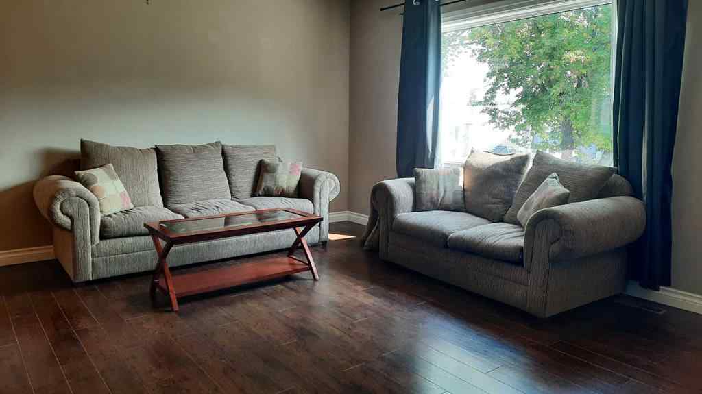 MLS® A2255122 - 145 5 Street  in Nacmine Drumheller, Residential