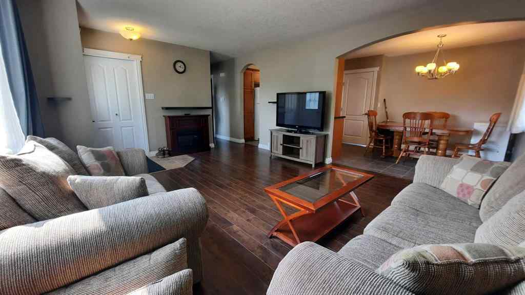 MLS® A2255122 - 145 5 Street  in Nacmine Drumheller, Residential