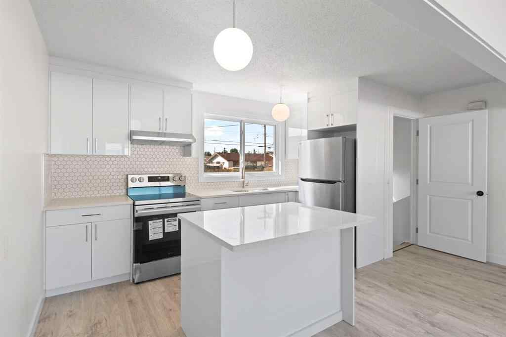 MLS® A2255128 - 6707 3 Avenue SE in Penbrooke Meadows Calgary, Residential