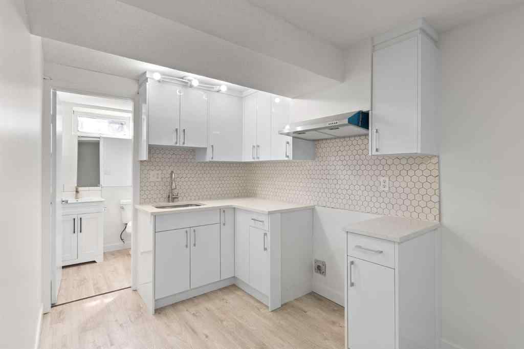 MLS® A2255128 - 6707 3 Avenue SE in Penbrooke Meadows Calgary, Residential