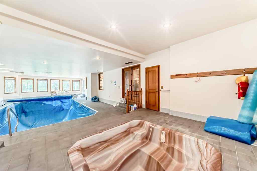 MLS® A2255129 - 131 Varsity Estates Terrace NW in Varsity Calgary, Residential