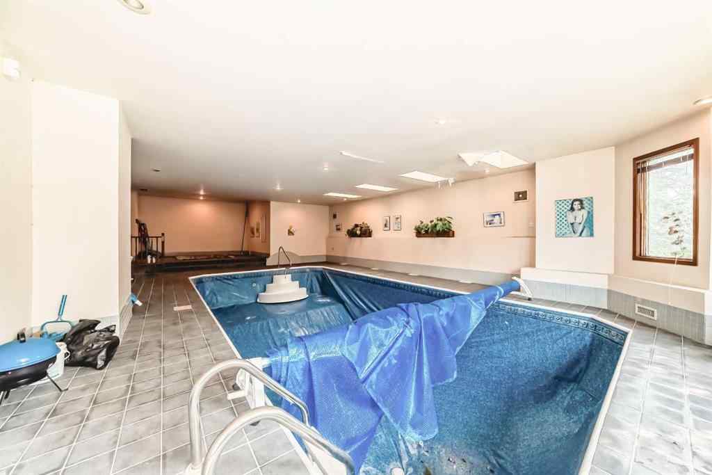 MLS® A2255129 - 131 Varsity Estates Terrace NW in Varsity Calgary, Residential