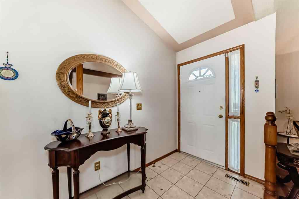 MLS® A2255129 - 131 Varsity Estates Terrace NW in Varsity Calgary, Residential