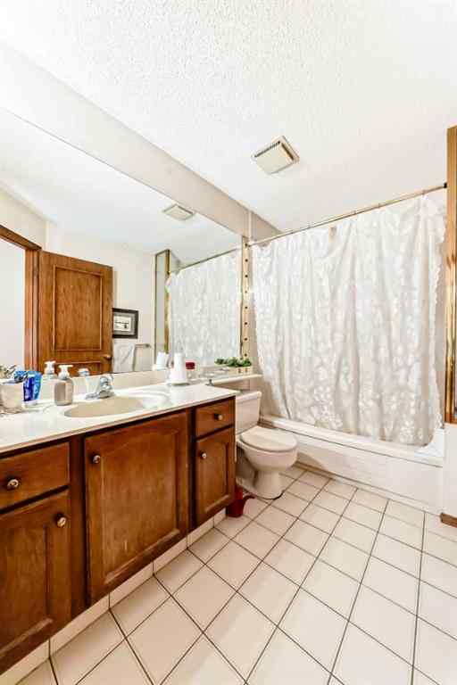 MLS® A2255129 - 131 Varsity Estates Terrace NW in Varsity Calgary, Residential